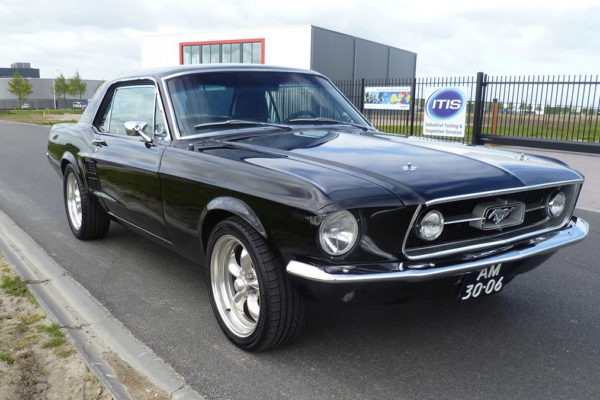 Ford-Mustang