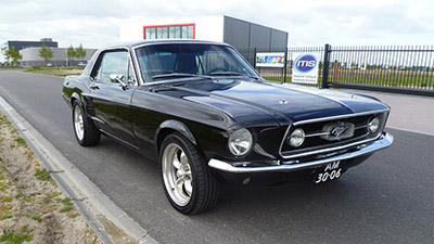 Ford-Mustang